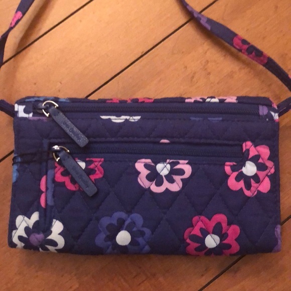 NWT Vera Bradley Strap wallet /ID Ellie Flowers - Picture 7 of 7